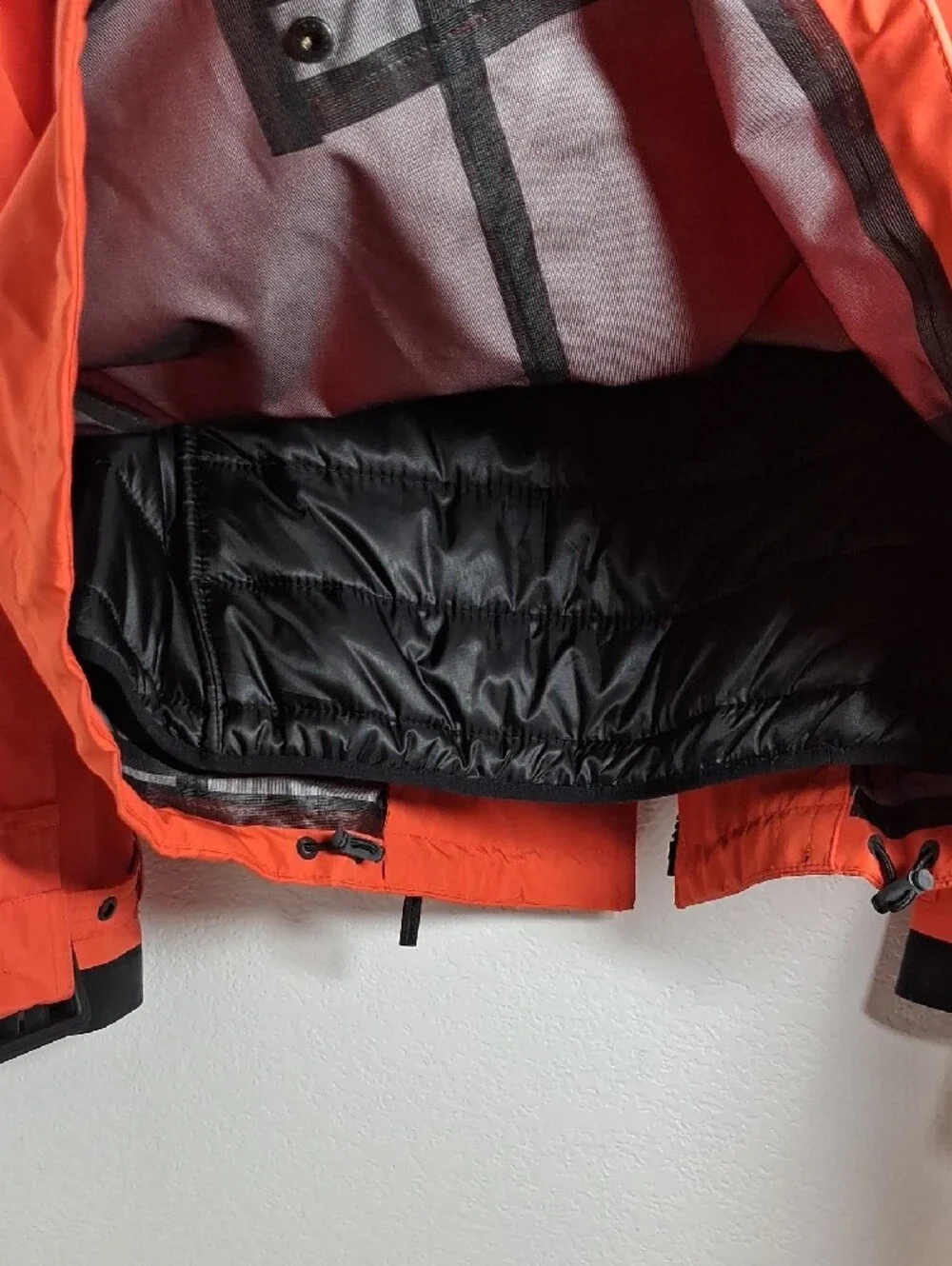 Burberry Sport Orange Double-Breasted Trench Jacket - Picture 6 of 16